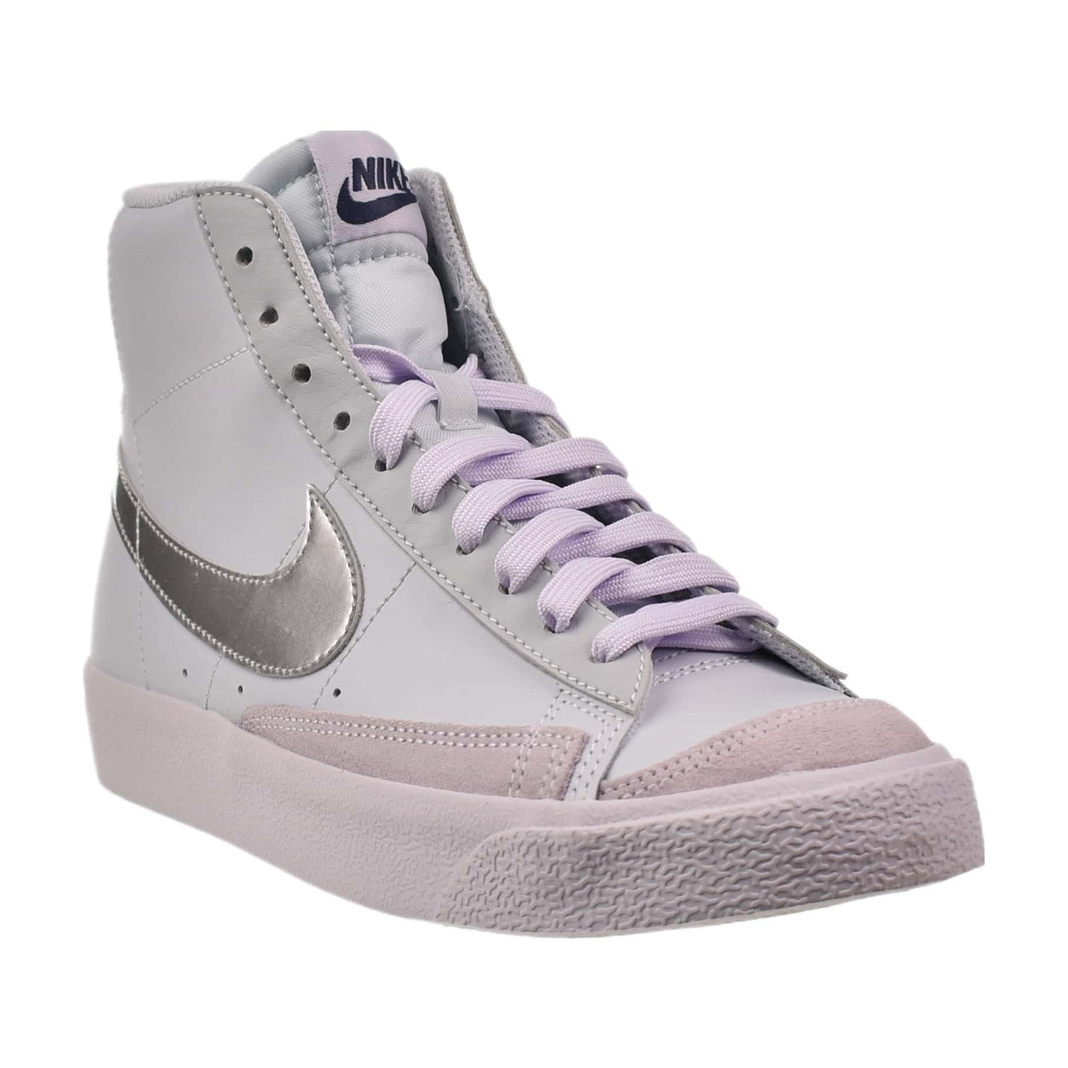 靴 NIKE Women's BLAZER MID 77 24cm Amazon.com | NIKE W Blazer MID '77 Adult FJ4547-100 (White