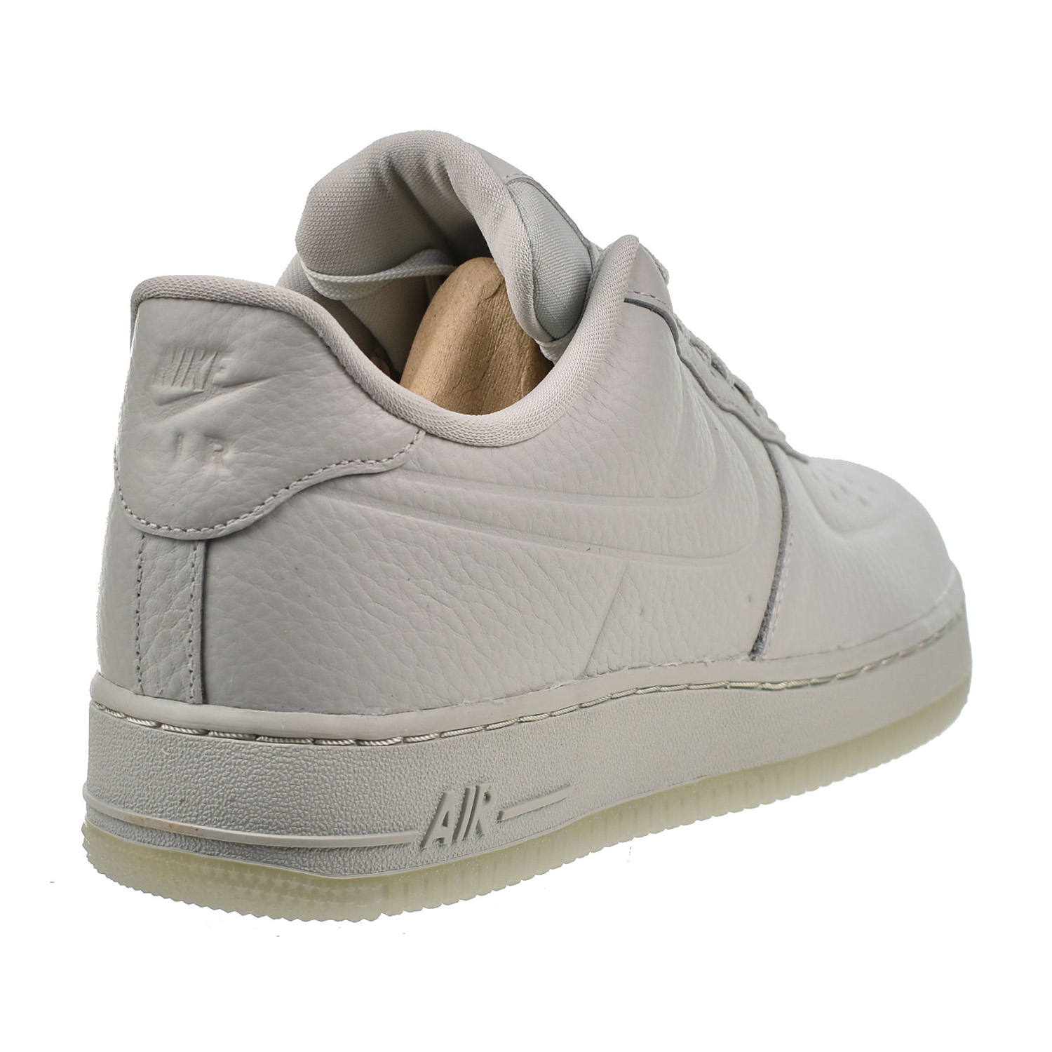 Nike Air Force 1 '07 Pro-Tech Waterproof Men's Shoes Light