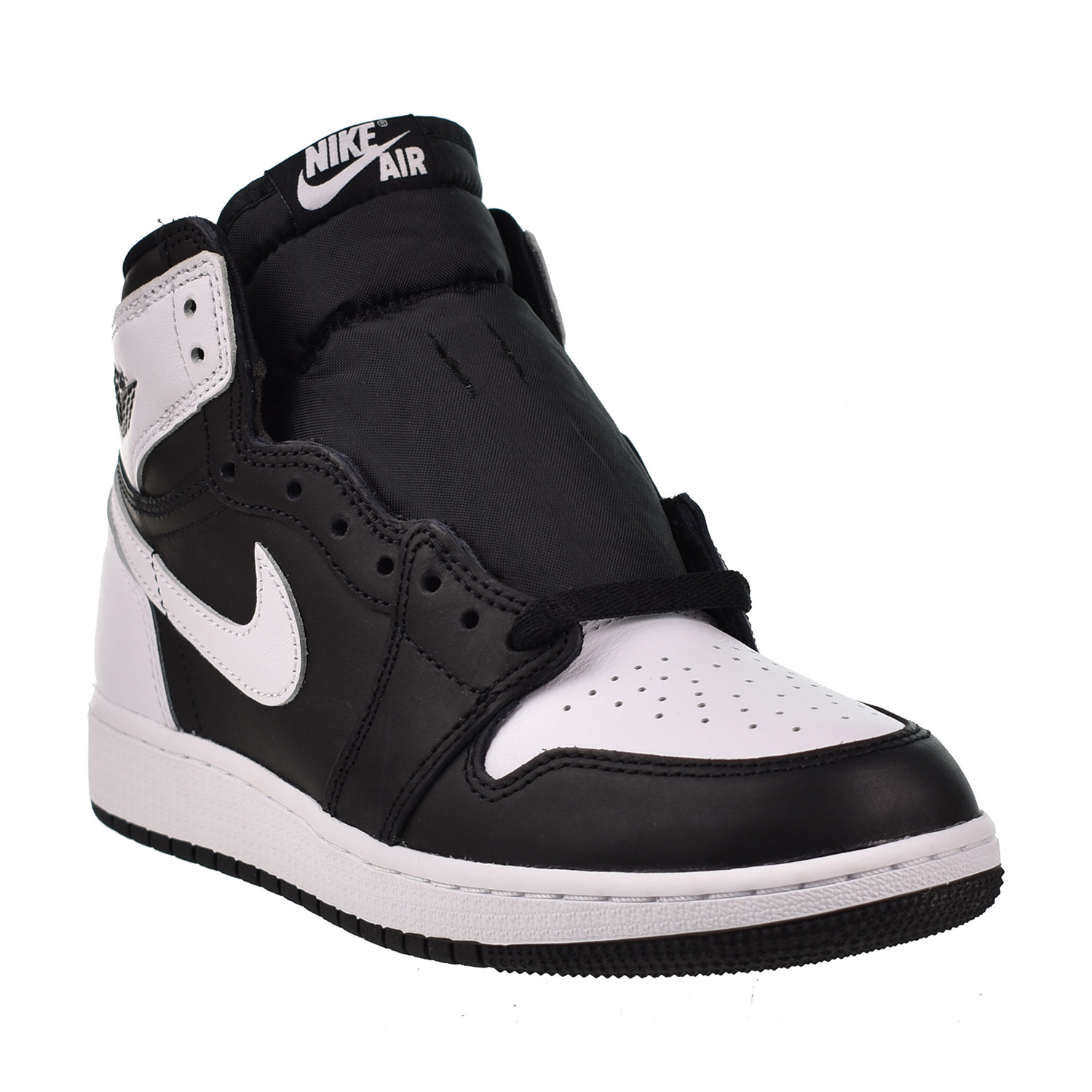 Jordan 1 Retro High OG (GS) Big Kids' Shoes Black-White FD1437-010